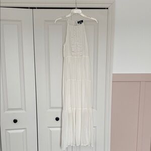 Elegant White Maxi Dress